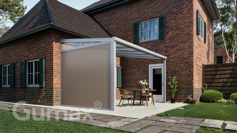 Aluminium sidewall with grey beige panels + glass wedge